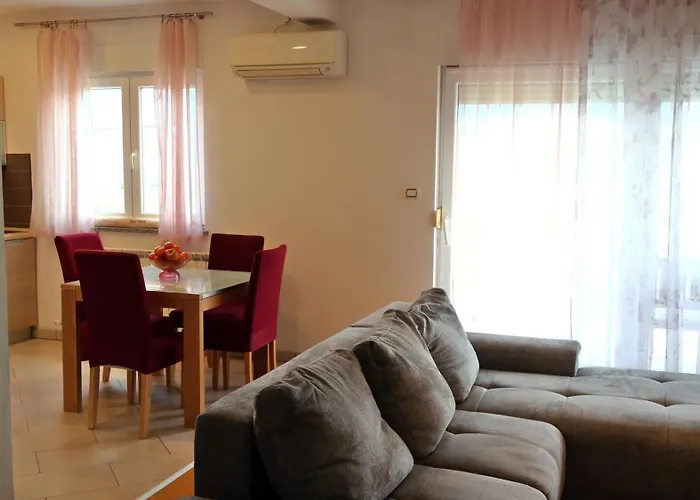 Appartement Sarah Čavle